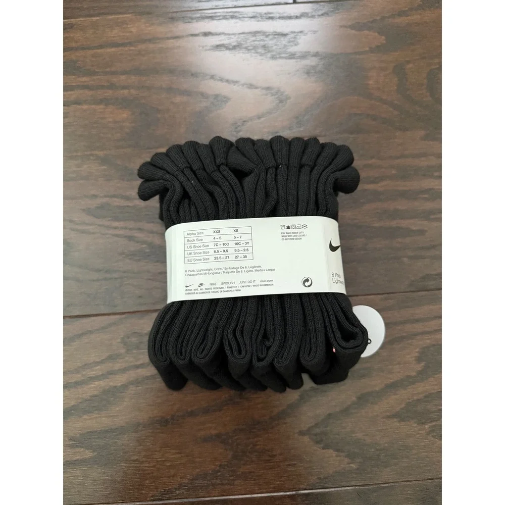 Nike Kids 8 Pack Lightweight Crew Socks Black YTH 10C-3Y UN0612-023